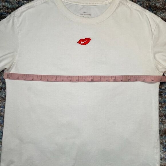 NIKE Red Swoosh Lip T-Shirt - Picture 7 of 9